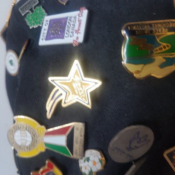 Vintage Pins LOT all Over the World 1998 CWSF Canada Wide Science Fair on Hat - Picture 6 of 15